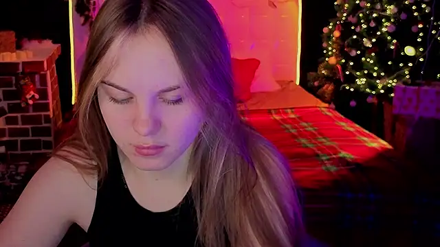 Snapshot of Dyna_bae chatting on 16, 12, 2025 Dyna bae online show from 16, 12, 2025