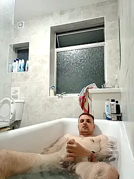 Snapshot of Eusuntnoulgigolo chatting on 10, 9, 2025 Eusuntnoulgigolo online show from 10, 9, 2025