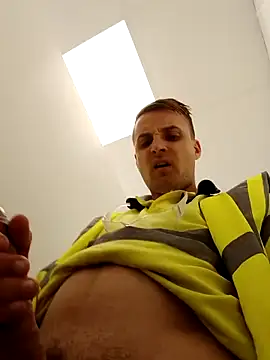 Snapshot of Eusuntnoulgigolo chatting on 16, 9, 2025 Eusuntnoulgigolo online show from 16, 9, 2025