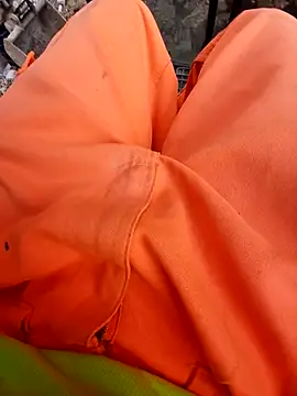 Snapshot of Eusuntnoulgigolo chatting on 24, 9, 2025 Eusuntnoulgigolo online show from 24, 9, 2025