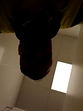 Snapshot of Eusuntnoulgigolo chatting on 4, 10, 2025 Eusuntnoulgigolo online show from 4, 10, 2025