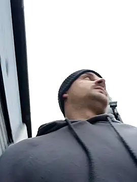 Snapshot of Eusuntnoulgigolo chatting on 13, 10, 2025 Eusuntnoulgigolo online show from 13, 10, 2025