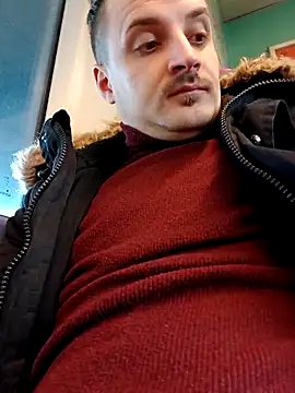 Snapshot of Eusuntnoulgigolo chatting on 2, 11, 2025 Eusuntnoulgigolo online show from 2, 11, 2025