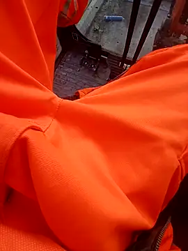 Snapshot of Eusuntnoulgigolo chatting on 18, 11, 2025 Eusuntnoulgigolo online show from 18, 11, 2025