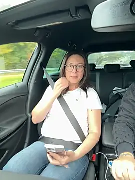 Snapshot of AvaFlowers6 chatting on 9, 10, 2025 AvaFlowers6 online show from 9, 10, 2025