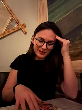 Snapshot of AvaFlowers6 chatting on 8, 11, 2025 AvaFlowers6 online show from 8, 11, 2025