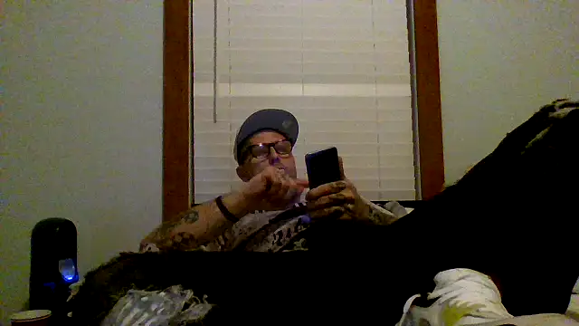 mickeyg420 online show from 23, 3, 2025