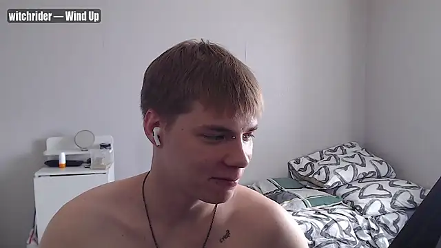 Snapshot of yourlildemon chatting on 27, 6, 2026 yourlildemon online show from 27, 6, 2026