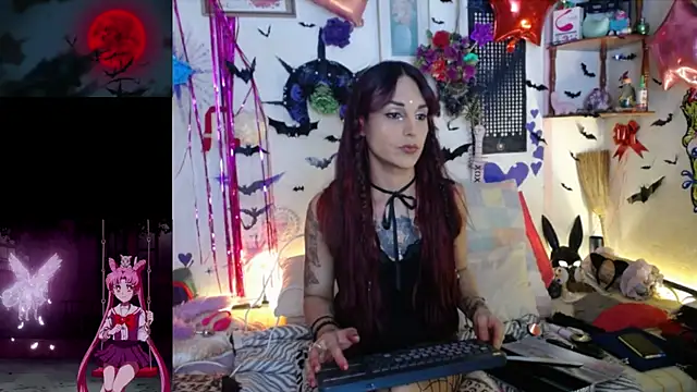 Snapshot of purplekattlyn chatting on 17, 5, 2026 purplekattlyn online show from 17, 5, 2026