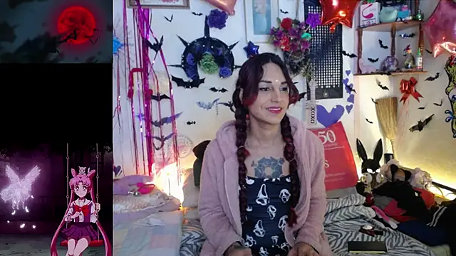 Snapshot of purplekattlyn chatting on 18, 5, 2026 purplekattlyn online show from 18, 5, 2026