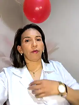 Mrsvictoriaaa online show from 19, 2, 2025