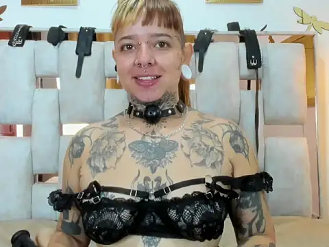 Braylen Sanchez online show from 27, 11, 2025