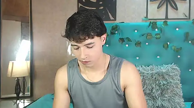 LiamAndrewzz online show from 20, 2, 2025