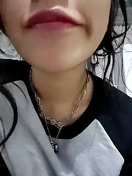 ElaRuil69 online show from 5, 11, 2025