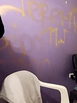 LeonRoots online show from 23, 12, 2025