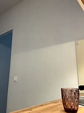 AlishaPrettyBlade online show from 19, 12, 2025