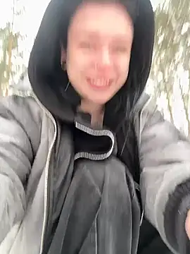 AlishaPrettyBlade online show from 15, 2, 2026