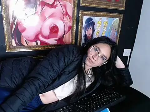 Snapshot of Arielle_lov chatting on 24, 2, 2025 Arielle lov online show from 24, 2, 2025