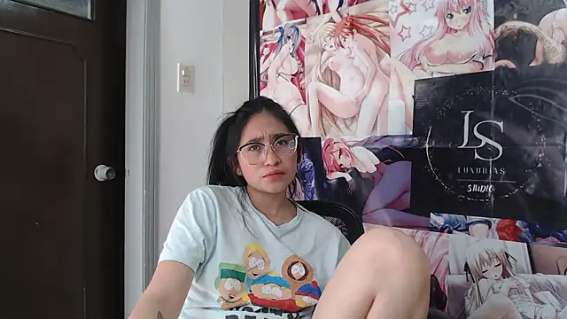 Snapshot of Arielle_lov chatting on 3, 3, 2025 Arielle lov online show from 3, 3, 2025