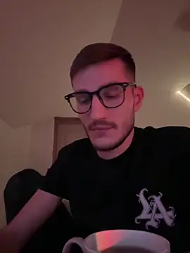 yoyoboy988 online show from 19, 3, 2025