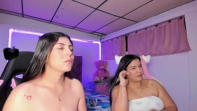 Cristal Smith20 online show from 17, 4, 2026