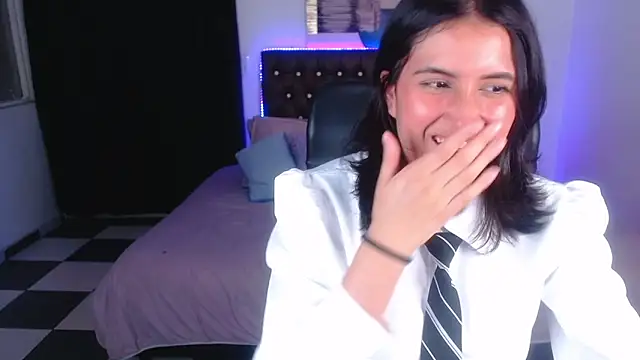 Snapshot of amy_royale chatting on 11, 3, 2025 amy royale online show from 11, 3, 2025