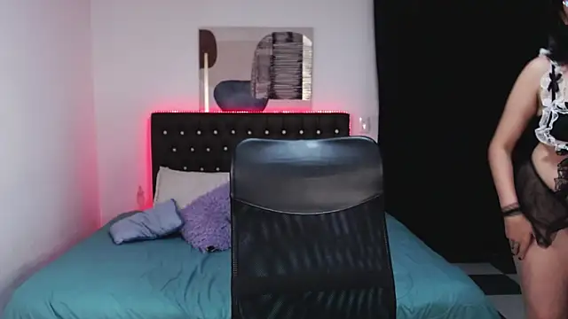 Snapshot of amy_royale chatting on 14, 3, 2025 amy royale online show from 14, 3, 2025