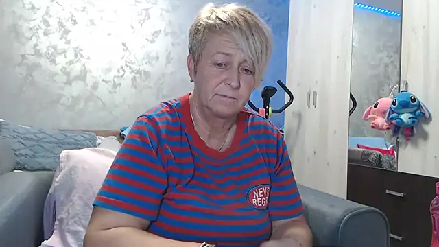 RosesandLillies online show from 2, 3, 2026