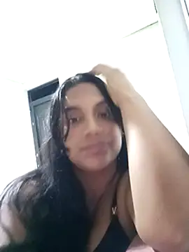 Snapshot of victoria_roussee chatting on 11, 3, 2025 victoria roussee online show from 11, 3, 2025