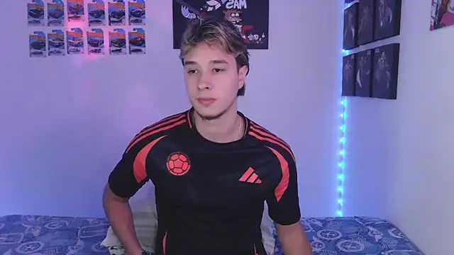 Snapshot of jack_walker190 chatting on 21, 11, 2025 jack walker190 online show from 21, 11, 2025