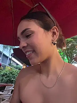 Alice surprise online show from 8, 11, 2025