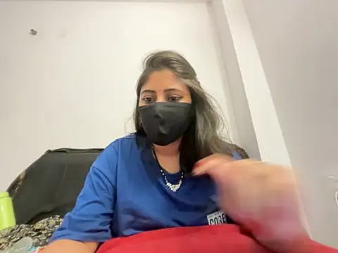 Snapshot of okbent chatting on 9, 9, 2025 okbent online show from 9, 9, 2025