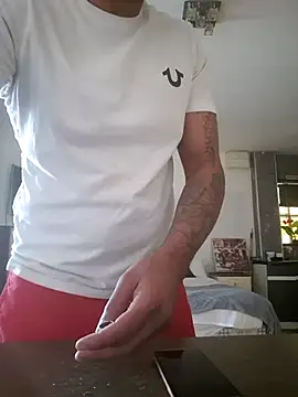 Snapshot of Mrnutella chatting on 3, 3, 2025 Mrnutella online show from 3, 3, 2025