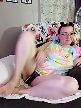 HTXBELLE online show from 28, 9, 2025