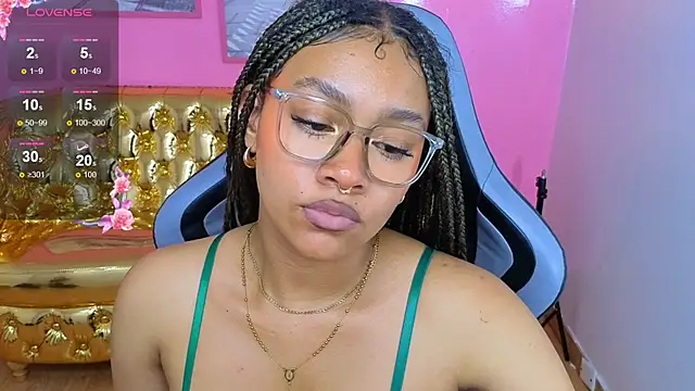 Snapshot of catalina25_t chatting on 14, 2, 2026 catalina25 t online show from 14, 2, 2026