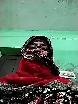 Snapshot of cuteangel9999 chatting on 18, 2, 2025 cuteangel9999 online show from 18, 2, 2025