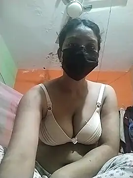 Snapshot of cuteangel9999 chatting on 12, 3, 2025 cuteangel9999 online show from 12, 3, 2025