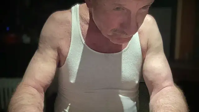 DominantDong online show from 5, 3, 2025