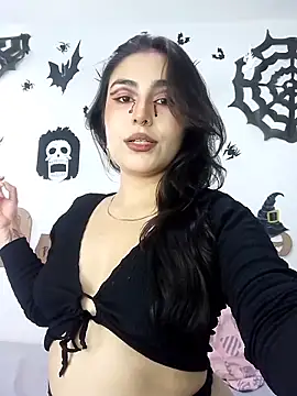 Snapshot of hancock-boa chatting on 23, 10, 2025 hancock-boa online show from 23, 10, 2025