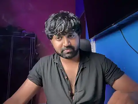 Snapshot of screwdrivertournevis3 chatting on 24, 10, 2025 screwdrivertournevis3 online show from 24, 10, 2025