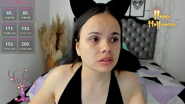 Snapshot of Kath_latorre chatting on 26, 10, 2025 Kath latorre online show from 26, 10, 2025