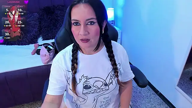 Snapshot of Nathalia_rodriguezz chatting on 13, 3, 2025 Nathalia rodriguezz online show from 13, 3, 2025