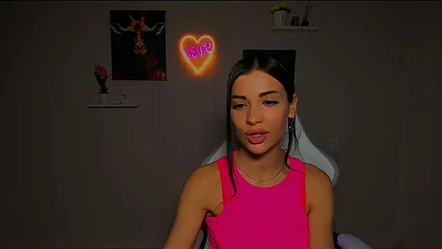 Snapshot of KetiWils chatting on 9, 3, 2025 KetiWils online show from 9, 3, 2025