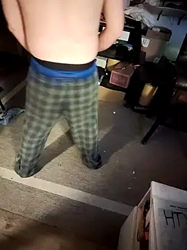 Snapshot of Cummaker69 chatting on 23, 11, 2025 Cummaker69 online show from 23, 11, 2025