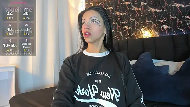 Snapshot of aitana_garcia_ chatting on 24, 10, 2025 aitana garcia online show from 24, 10, 2025