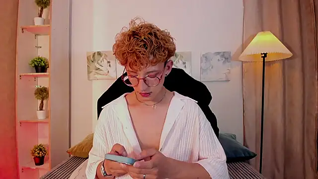 iiangel  online show from 12, 2, 2026