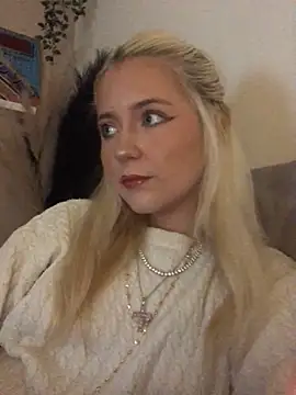 Blondie Sofia Essexbabe online show from 24, 10, 2025