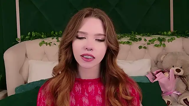 Sierra Fane online show from 9, 3, 2025