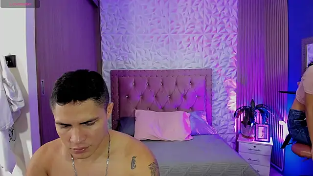 Snapshot of SaraClub_JY chatting on 4, 11, 2025 SaraClub JY online show from 4, 11, 2025