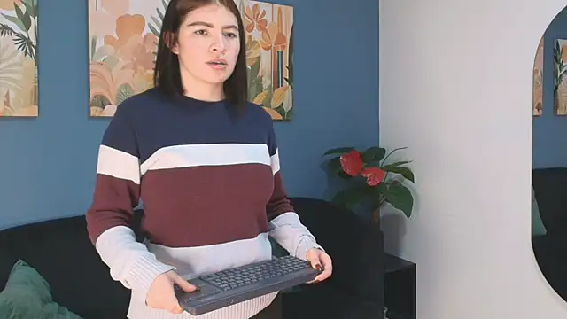 Zamira Taylor online show from 13, 2, 2026